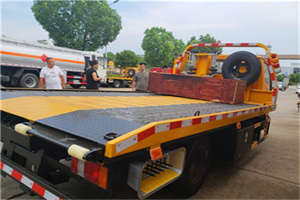 沅江附近拖车电话号码服务